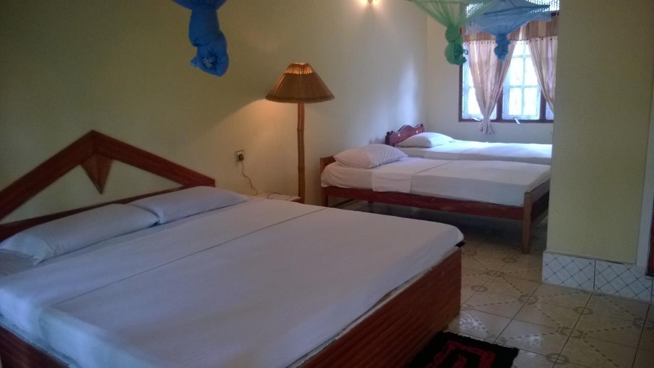 Sigiri Holiday Inn Inamaluwa Bilik gambar