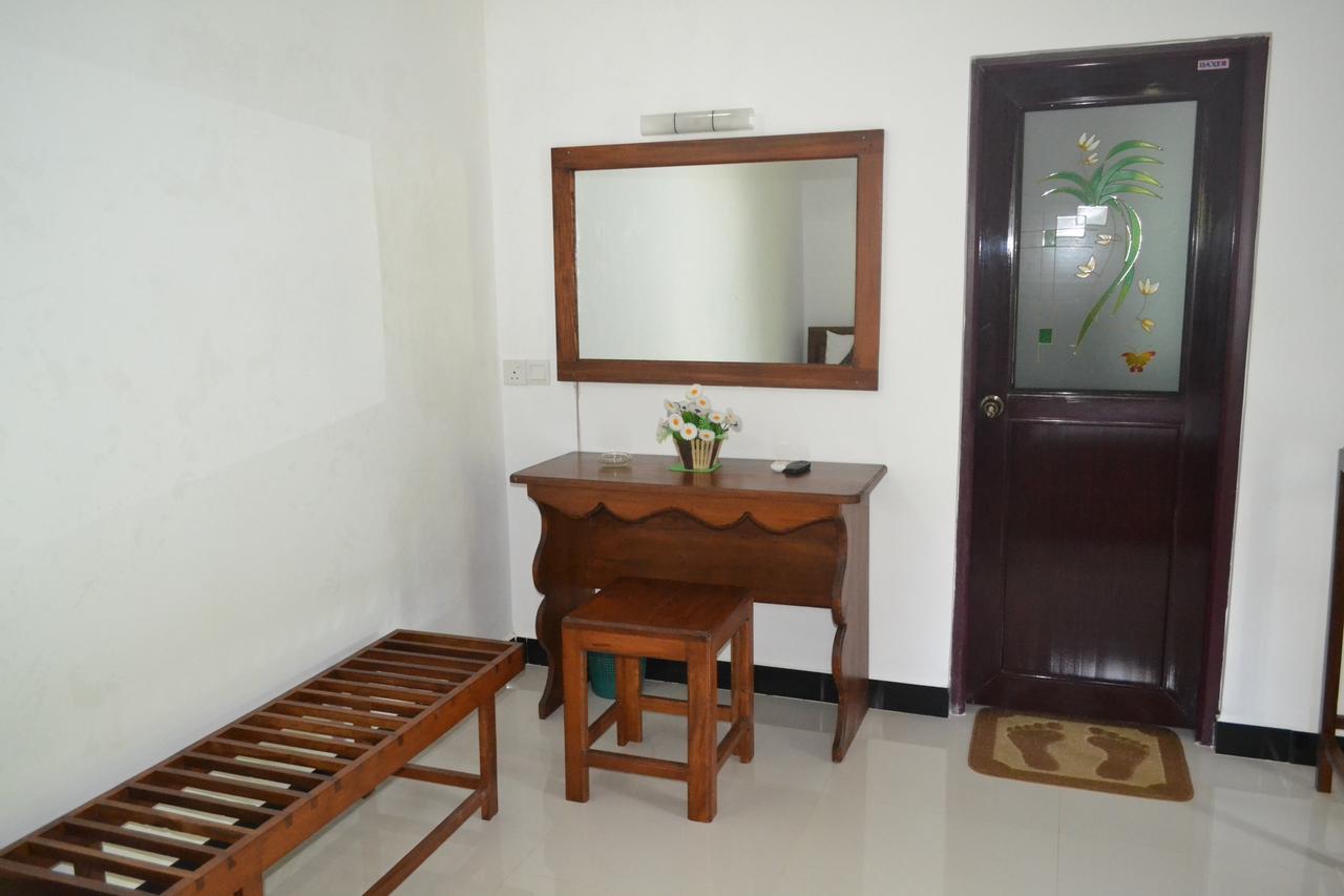 Sigiri Holiday Inn Inamaluwa Bilik gambar