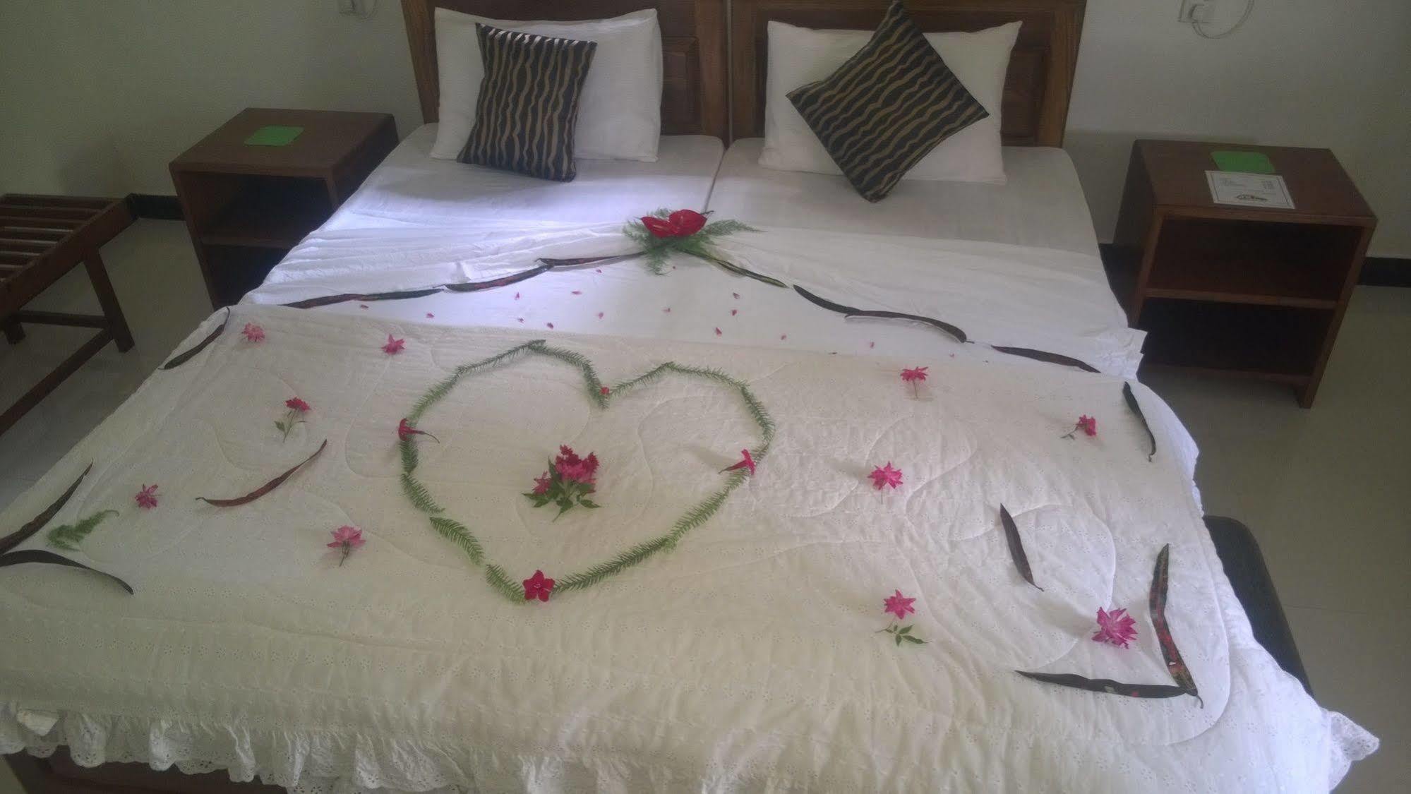 Sigiri Holiday Inn Inamaluwa Luaran gambar