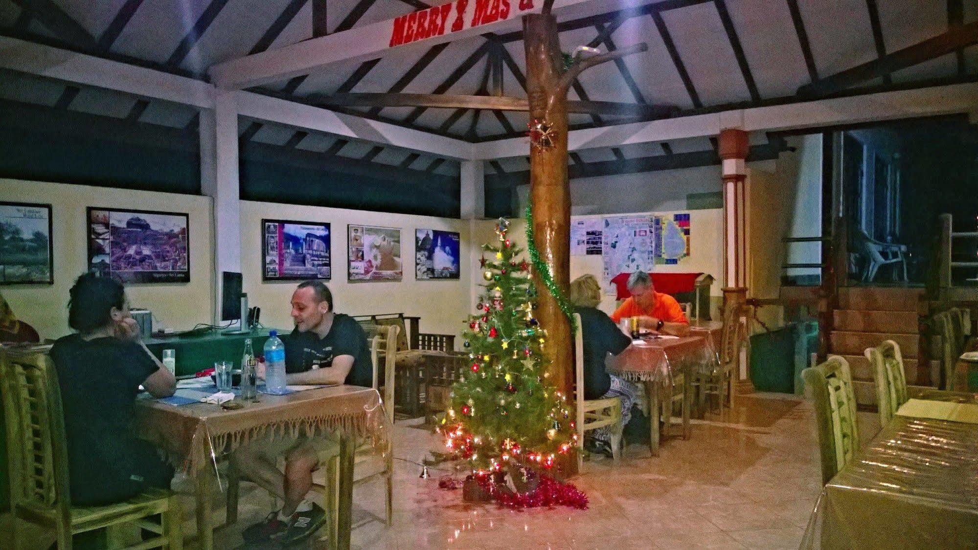 Sigiri Holiday Inn Inamaluwa Luaran gambar